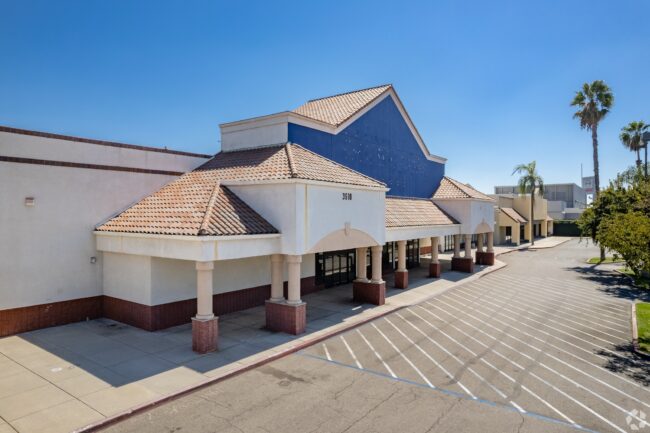 Target Aims for the Bullseye in El Monte